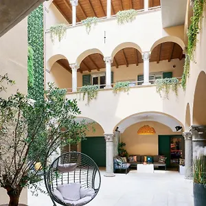  Apartment Rego - Boutique With Some Off-site In A Charming Historic District Close To Upper Town Italy